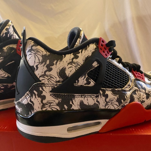 The Air Jordan 4 Retro Tattoo sneakers size 13 like new - Picture 12 of 14